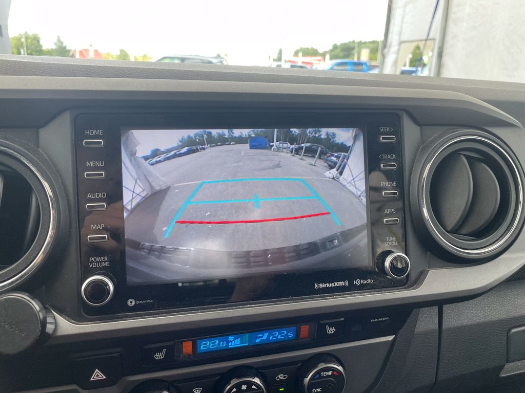 2021 Toyota Tacoma in St-Jérôme, Quebec - 17 - w1024h768px