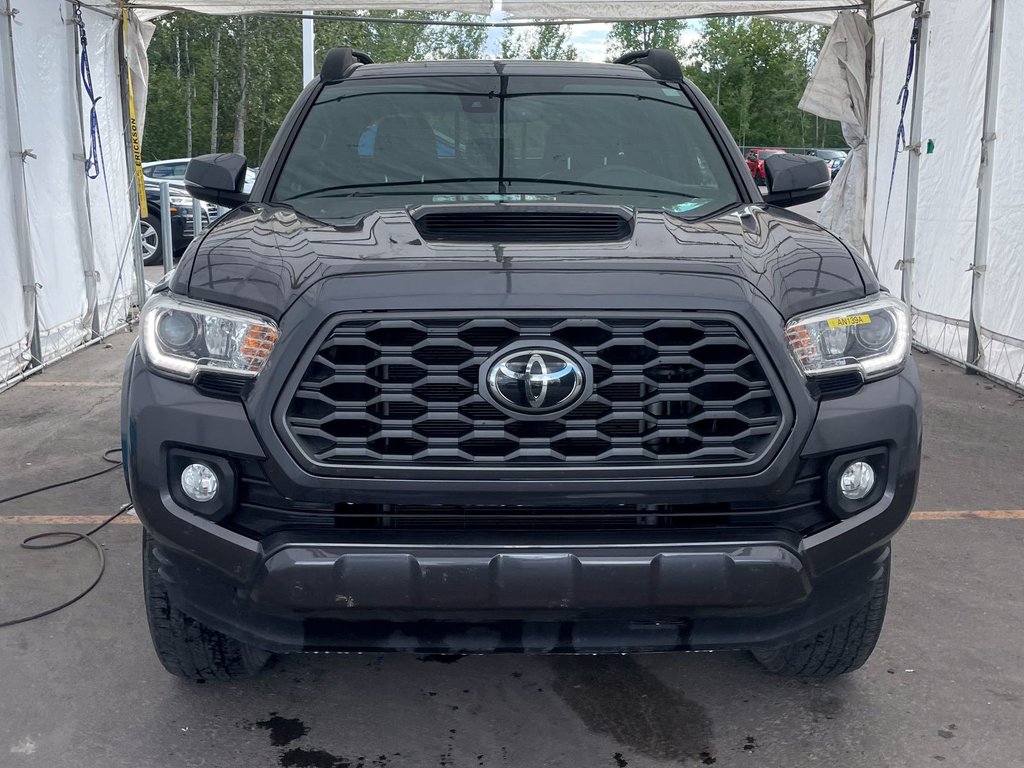 2021 Toyota Tacoma in St-Jérôme, Quebec - 5 - w1024h768px