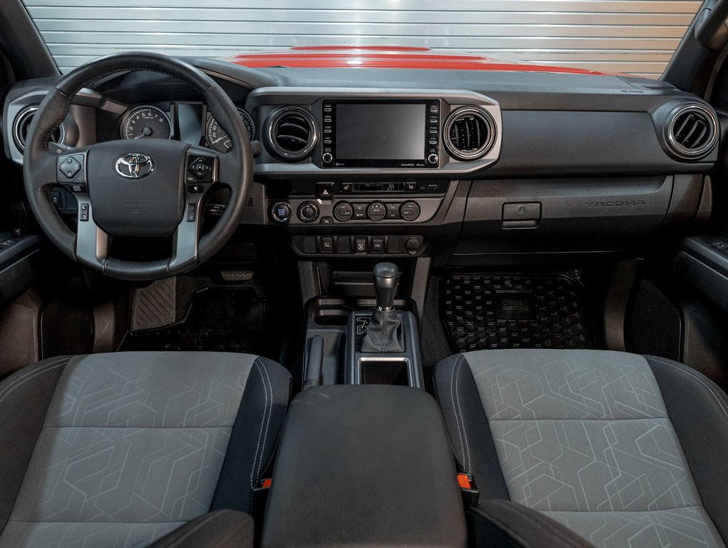 2023 Toyota Tacoma in St-Jérôme, Quebec - 11 - w1024h768px