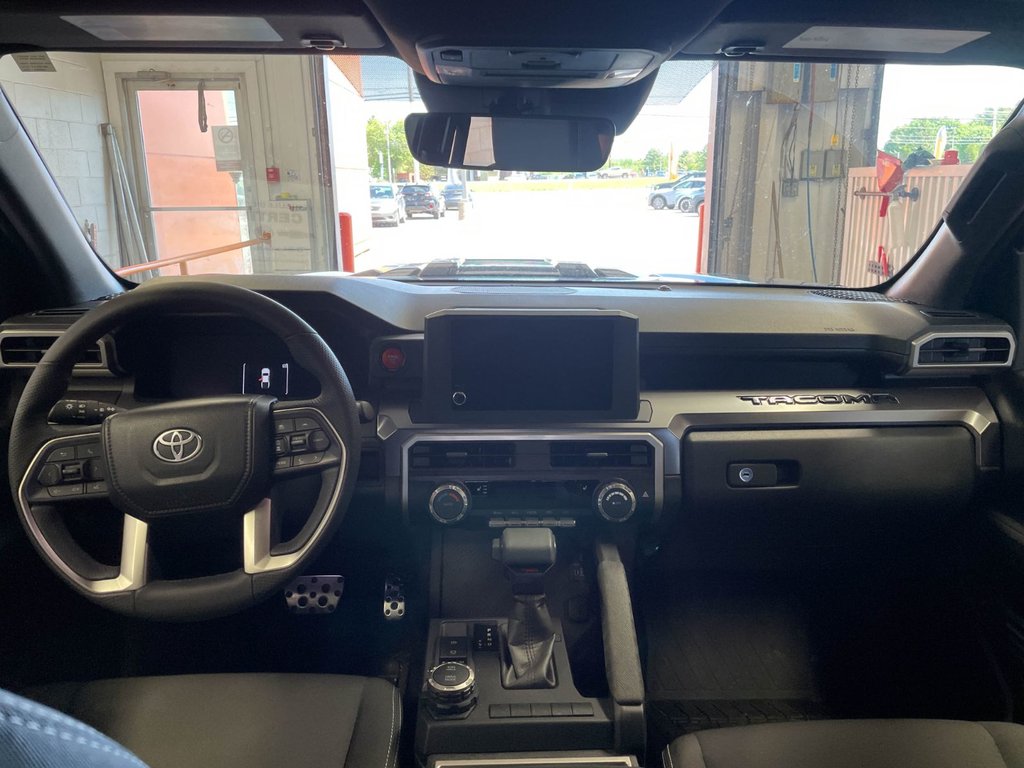 Toyota Tacoma  2025 à St-Jérôme, Québec - 10 - w1024h768px