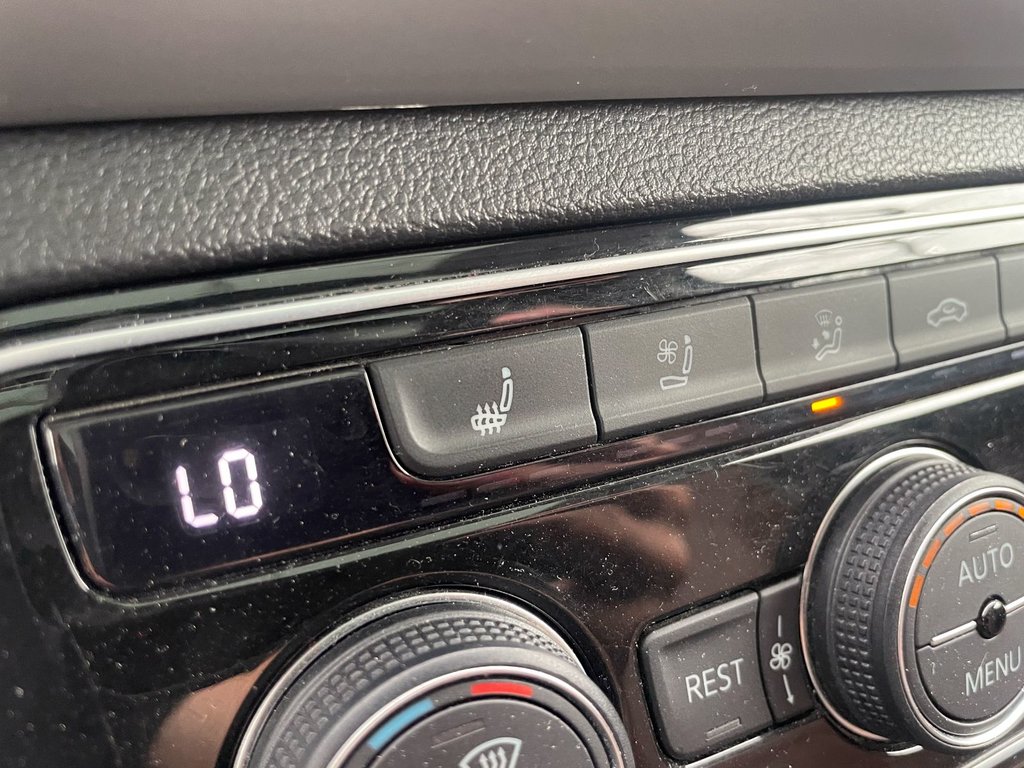 2021 Volkswagen Atlas in St-Jérôme, Quebec - 16 - w1024h768px