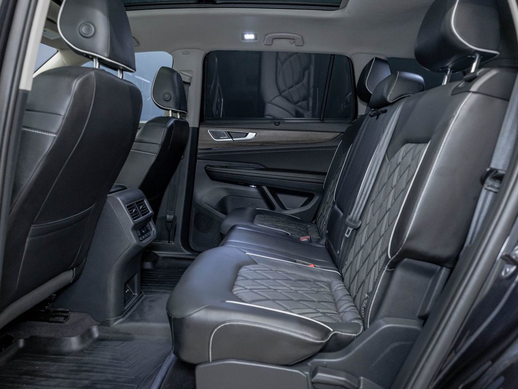 Volkswagen Atlas  2024 à St-Jérôme, Québec - 28 - w1024h768px