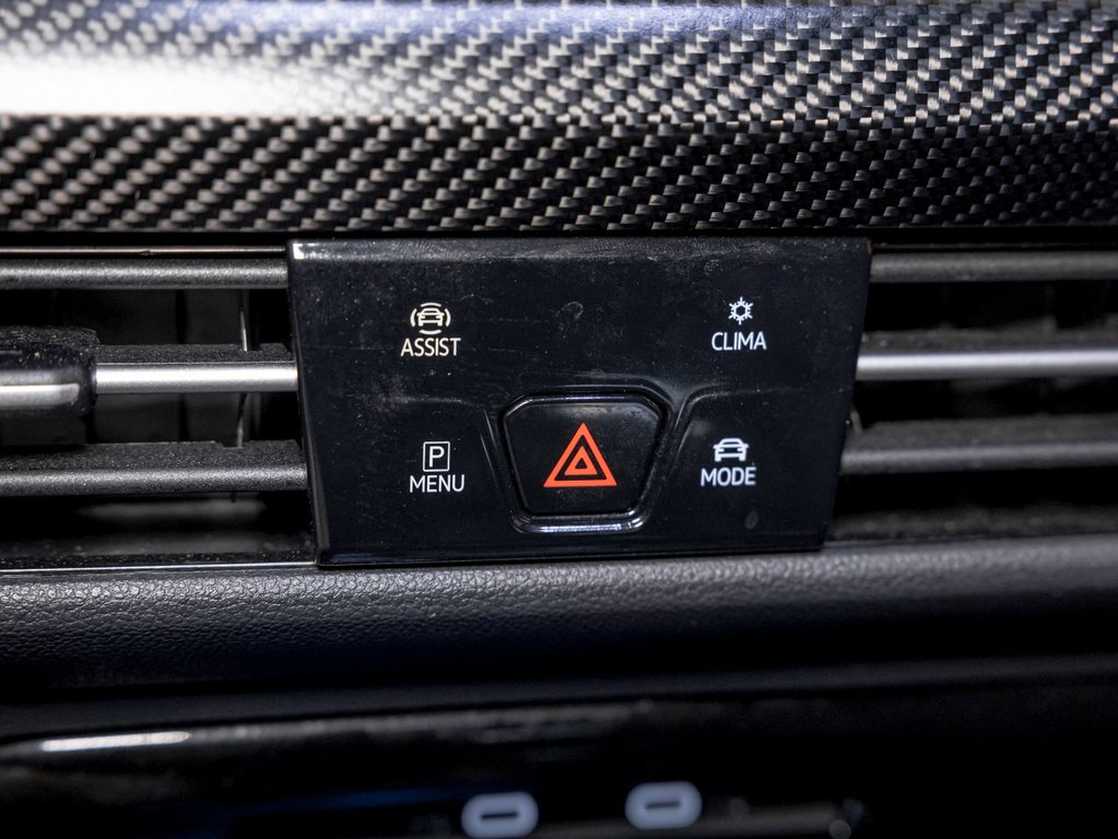 Volkswagen Golf R  2024 à St-Jérôme, Québec - 26 - w1024h768px