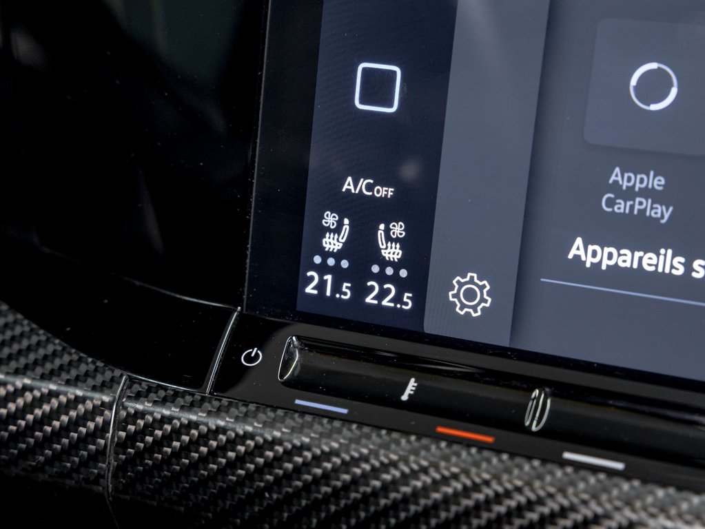 Volkswagen Golf R  2024 à St-Jérôme, Québec - 23 - w1024h768px