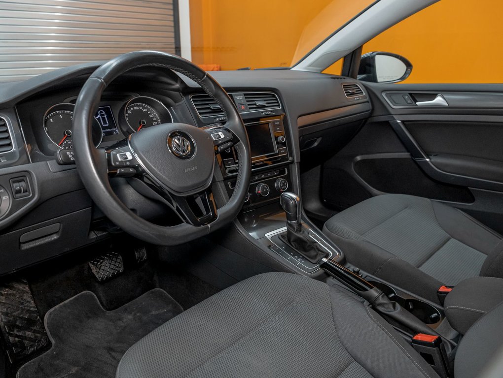 2019 Volkswagen GOLF SPORTWAGEN in St-Jérôme, Quebec - 2 - w1024h768px