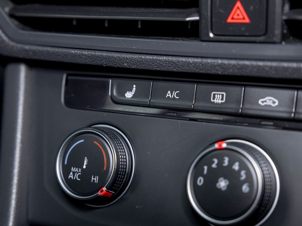 2019 Volkswagen Jetta in St-Jérôme, Quebec - 20 - w1024h768px