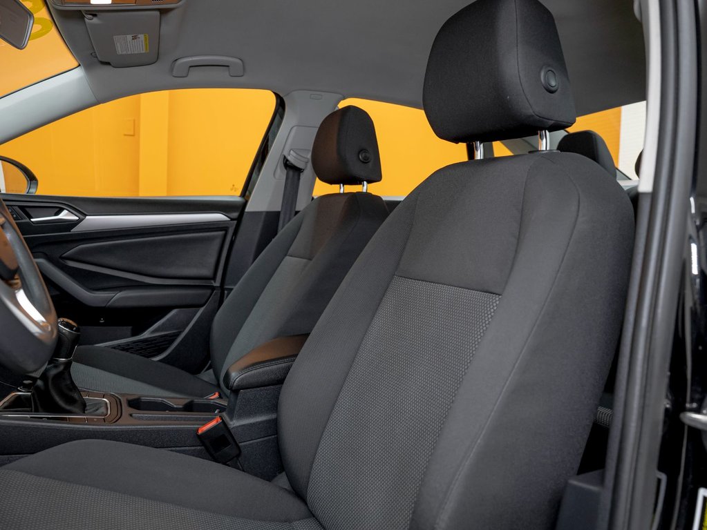 2019 Volkswagen Jetta in St-Jérôme, Quebec - 10 - w1024h768px