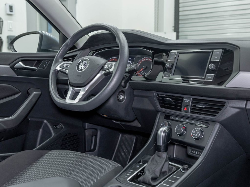 Volkswagen Jetta  2020 à St-Jérôme, Québec - 23 - w1024h768px