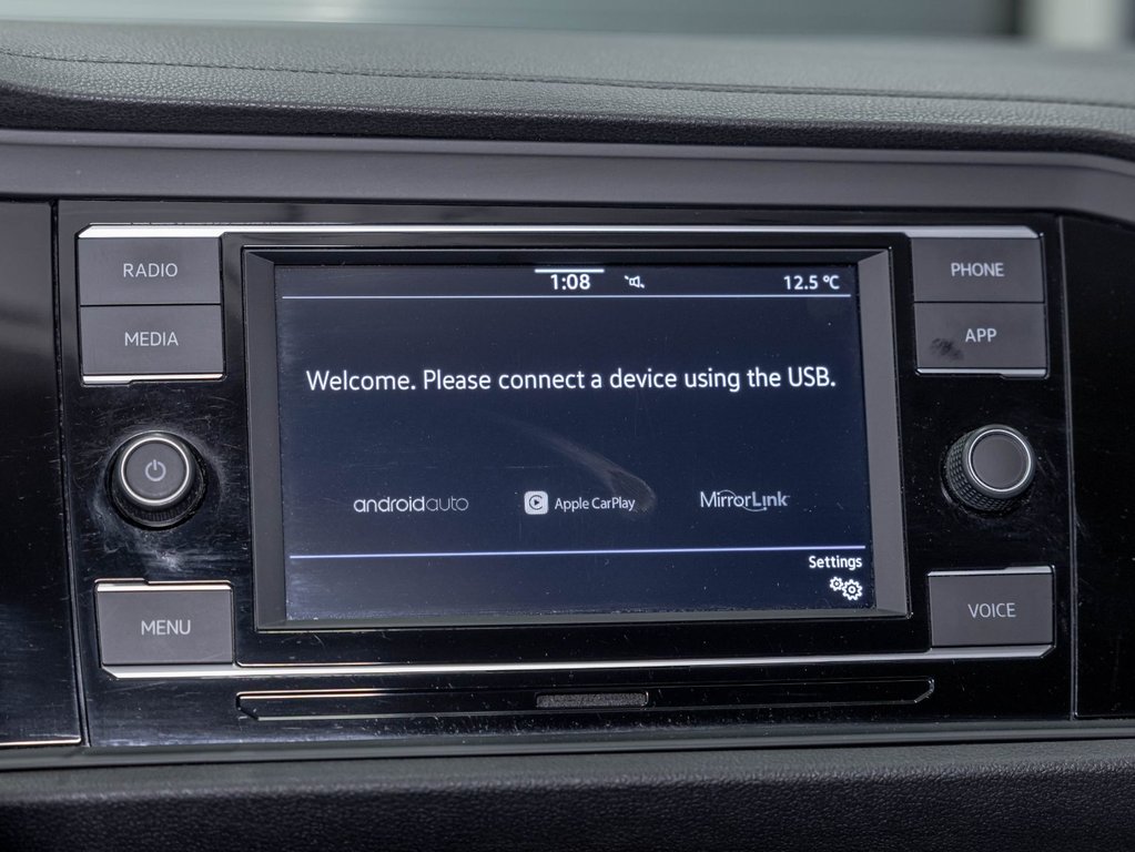 Volkswagen Jetta  2020 à St-Jérôme, Québec - 18 - w1024h768px
