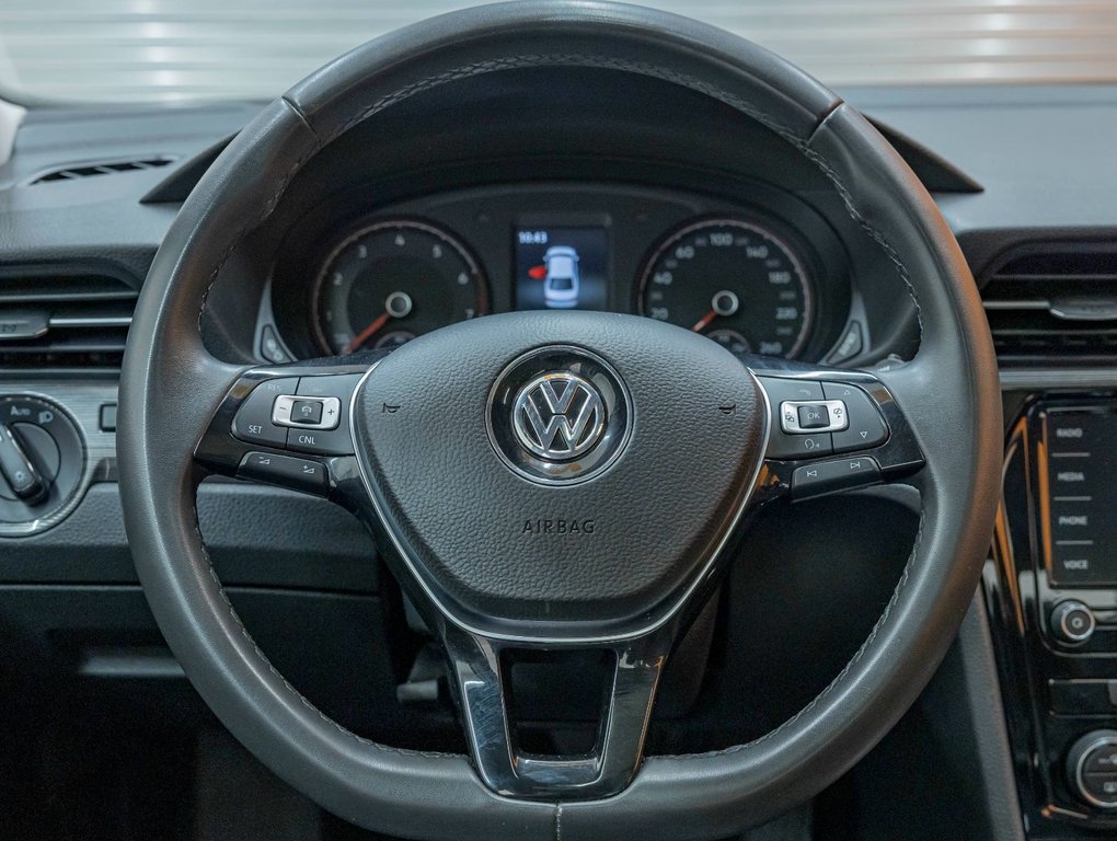 2021 Volkswagen Passat in St-Jérôme, Quebec - 15 - w1024h768px