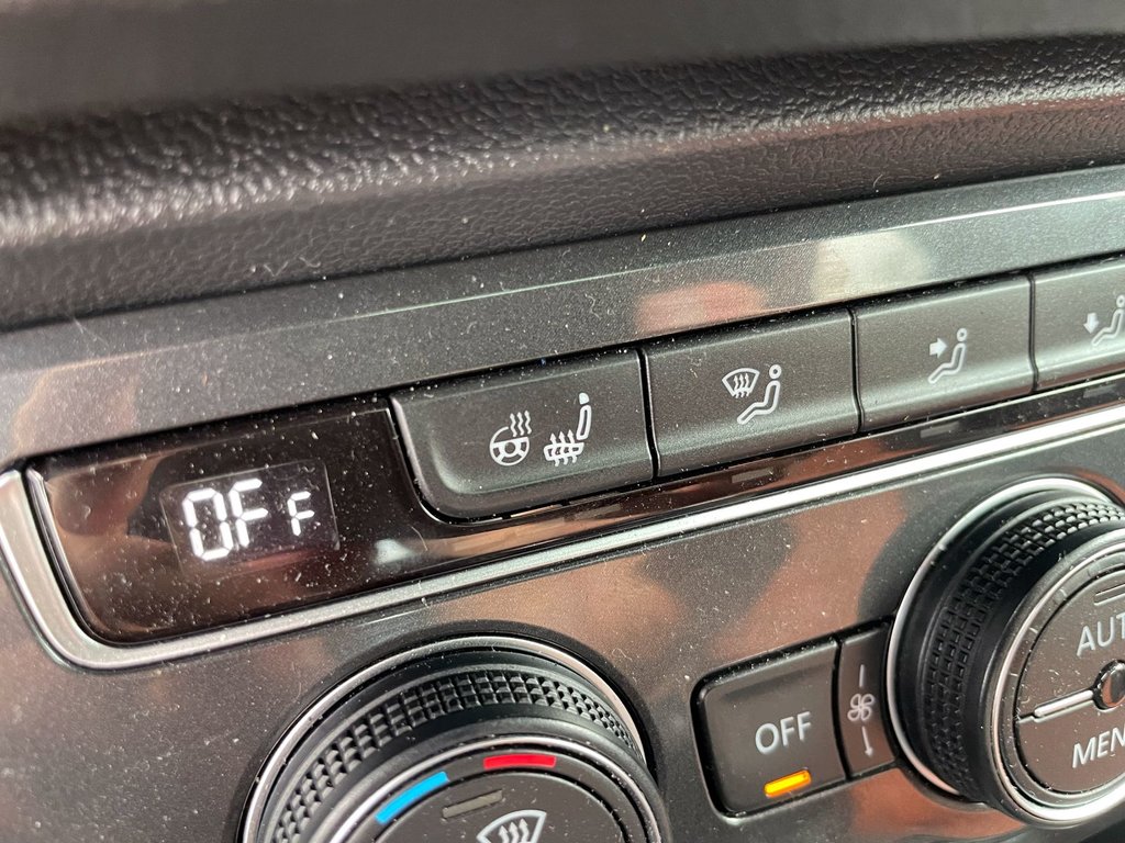 2019 Volkswagen Tiguan in St-Jérôme, Quebec - 14 - w1024h768px