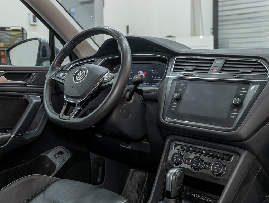 2020 Volkswagen Tiguan in St-Jérôme, Quebec - 29 - w1024h768px