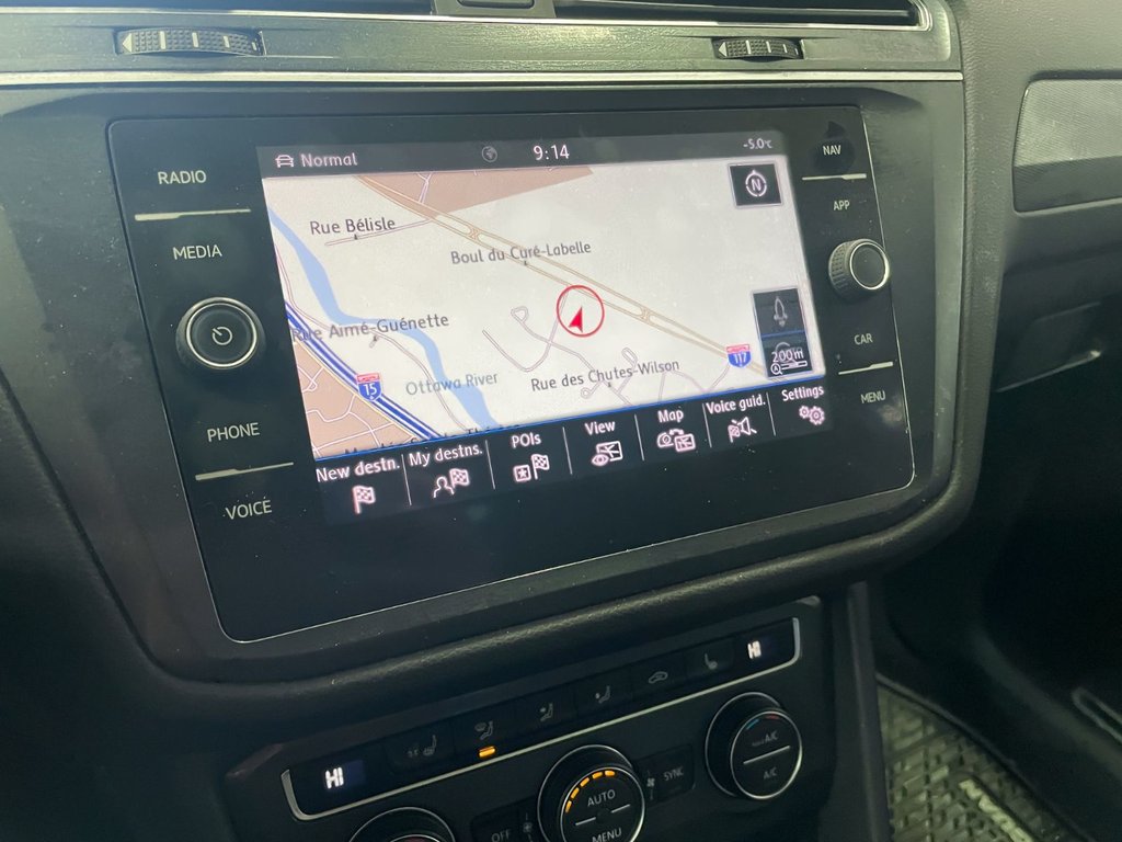 2020 Volkswagen Tiguan in St-Jérôme, Quebec - 4 - w1024h768px