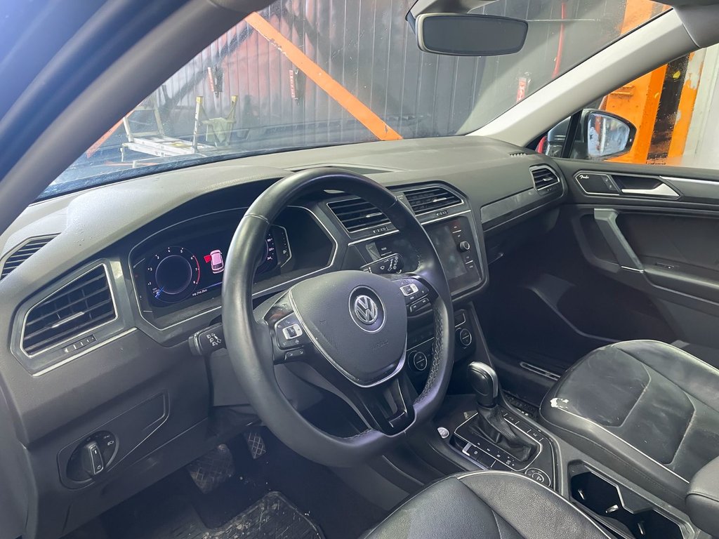 2020 Volkswagen Tiguan in St-Jérôme, Quebec - 5 - w1024h768px
