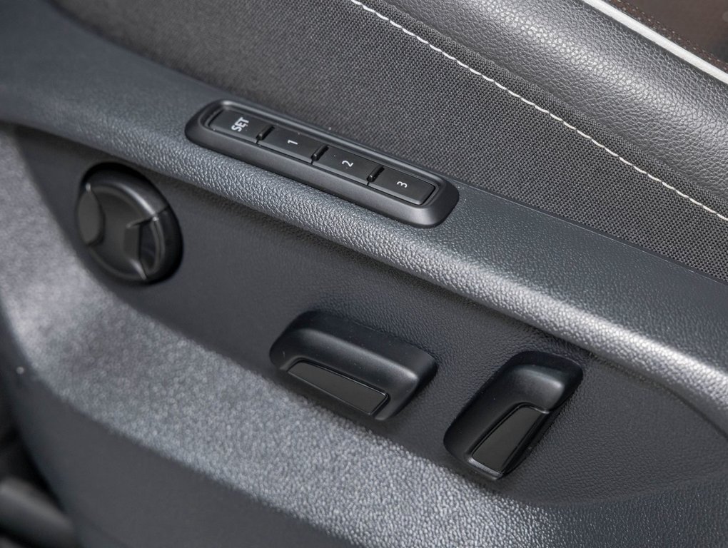 Volkswagen Tiguan  2023 à St-Jérôme, Québec - 25 - w1024h768px
