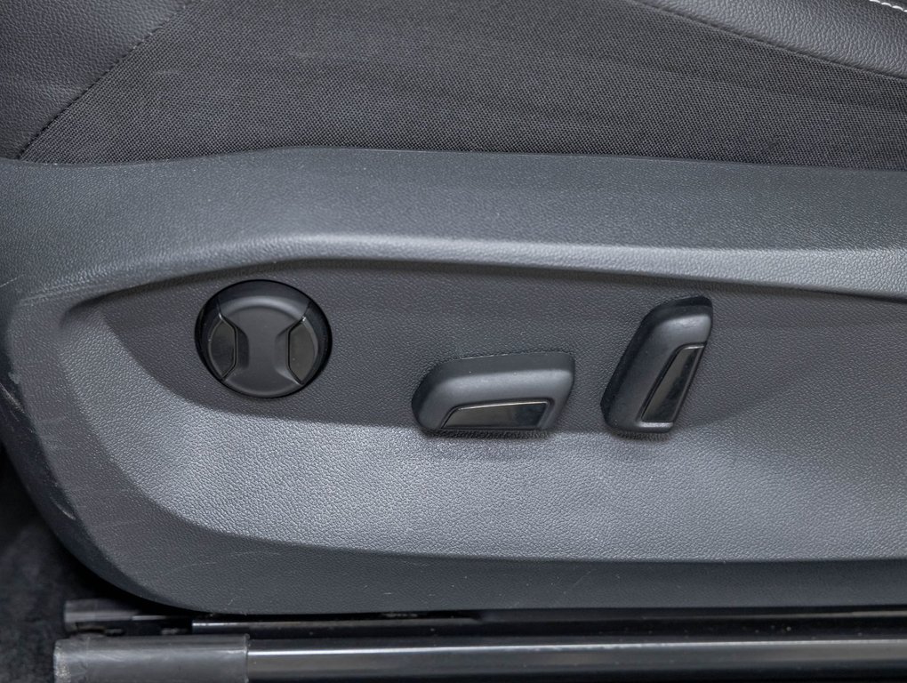 2024 Volkswagen Tiguan in St-Jérôme, Quebec - 25 - w1024h768px