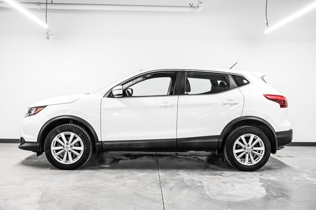 Nissan Qashqai S 2017-3