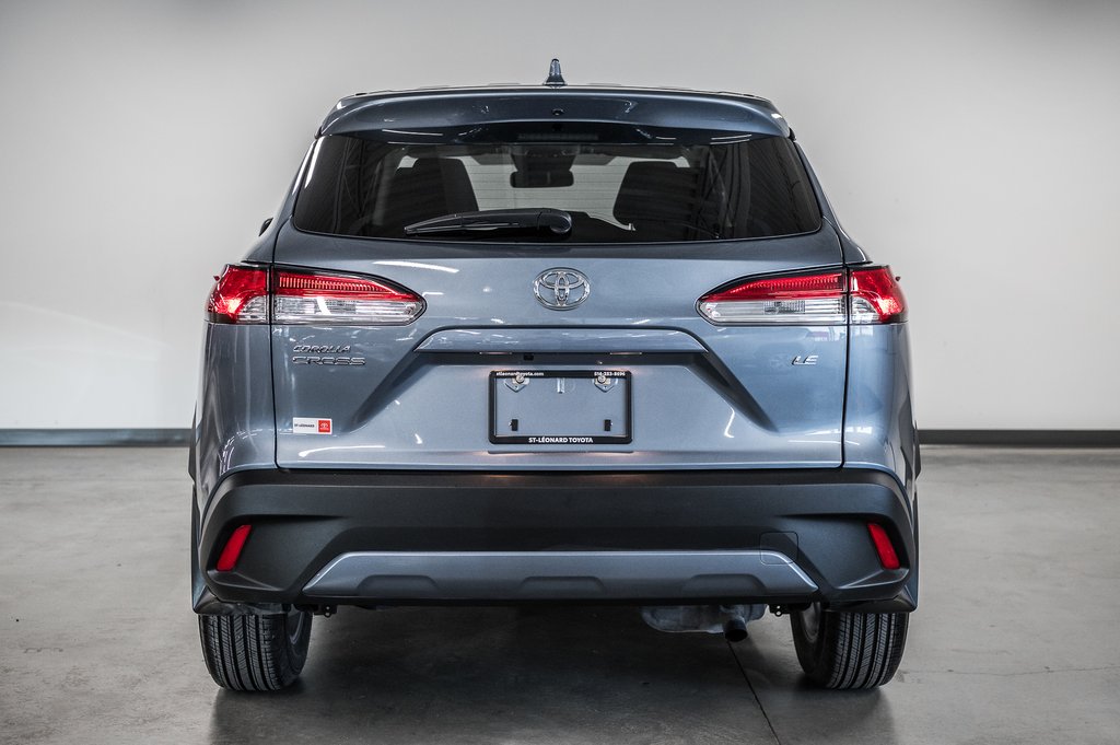 Toyota Corolla Cross LE 2023-6