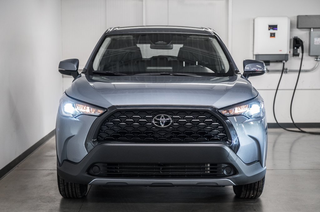 Toyota Corolla Cross LE 2023-1