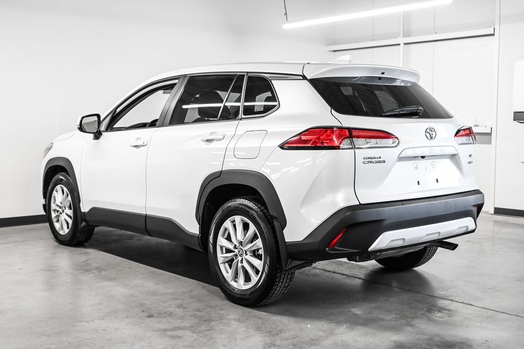 Toyota Corolla Cross LE 2023-3