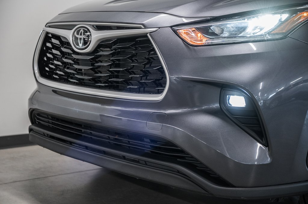 2022 Toyota Highlander XLE-2