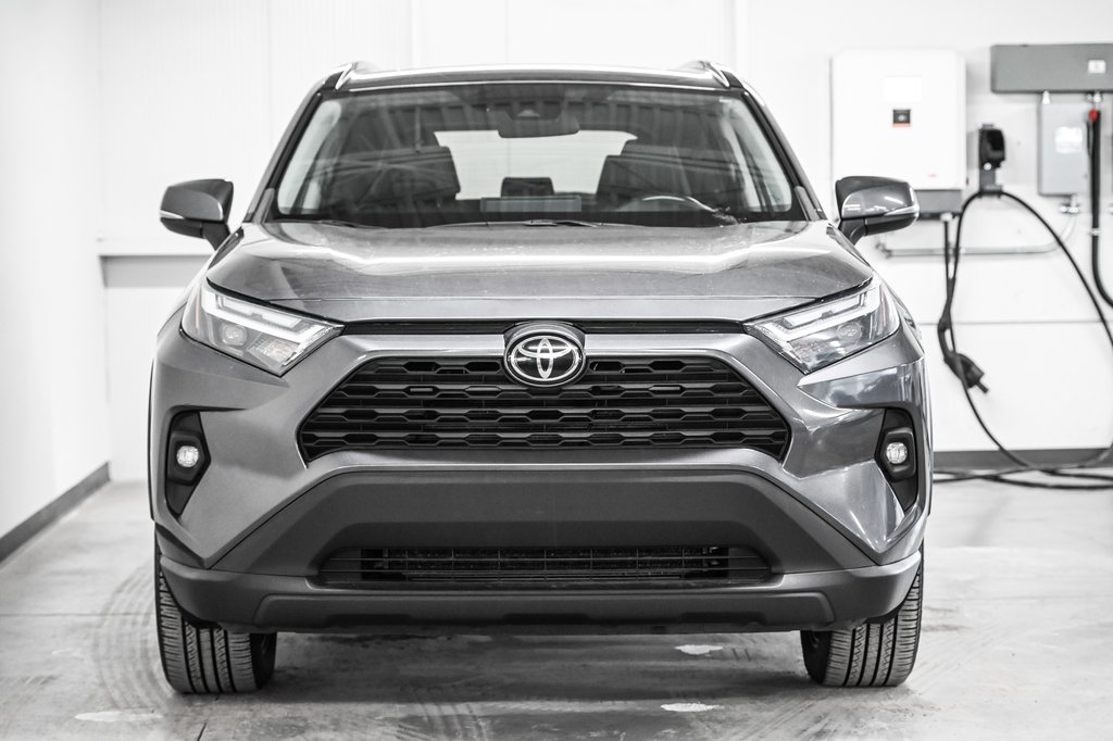 Toyota RAV4 XLE 2022-1