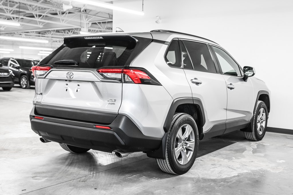 Toyota RAV4 XLE 2022-5