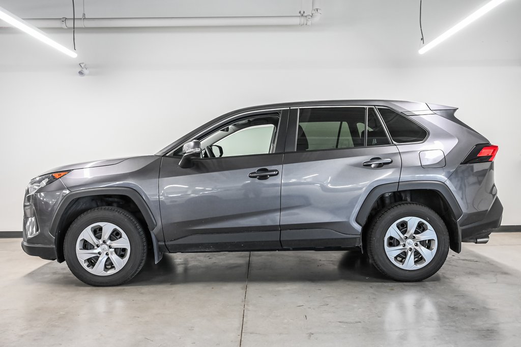 Toyota RAV4 LE 2022-2