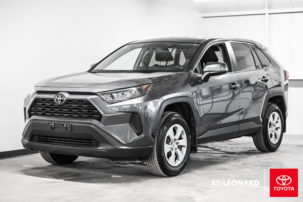 Toyota RAV4 LE 2024-0