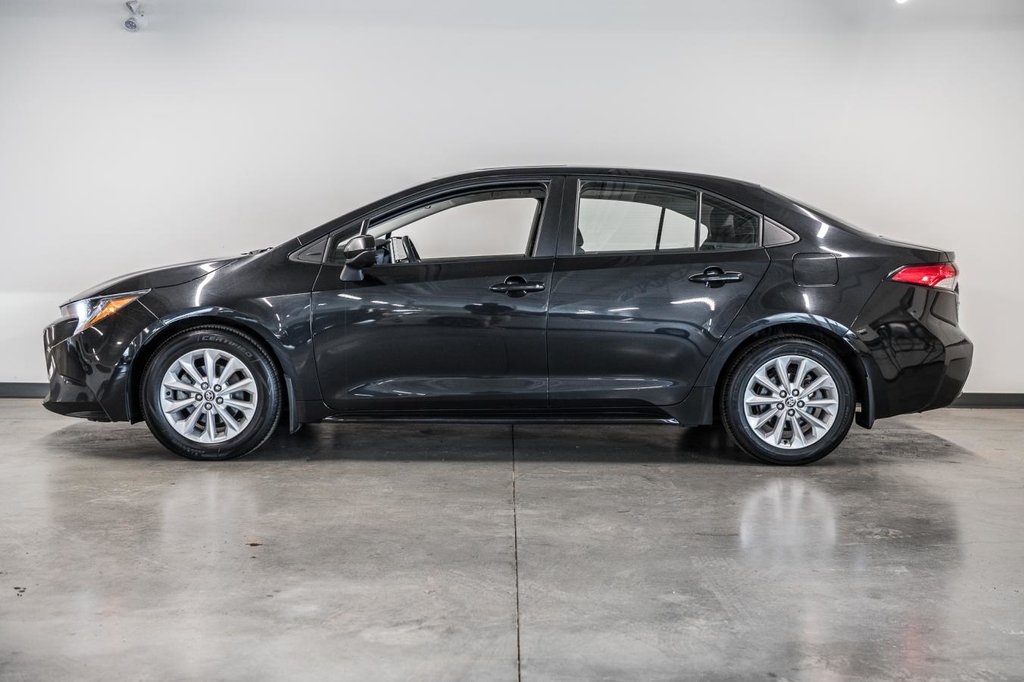 Toyota Corolla LE 2021-4