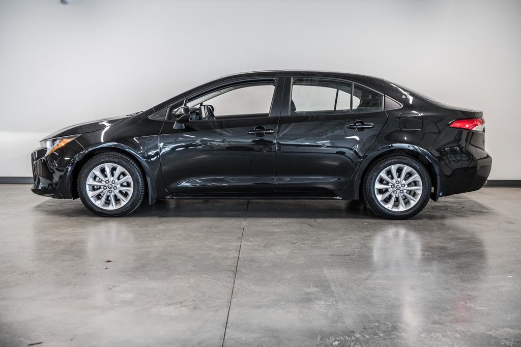 Toyota Corolla LE 2022-4