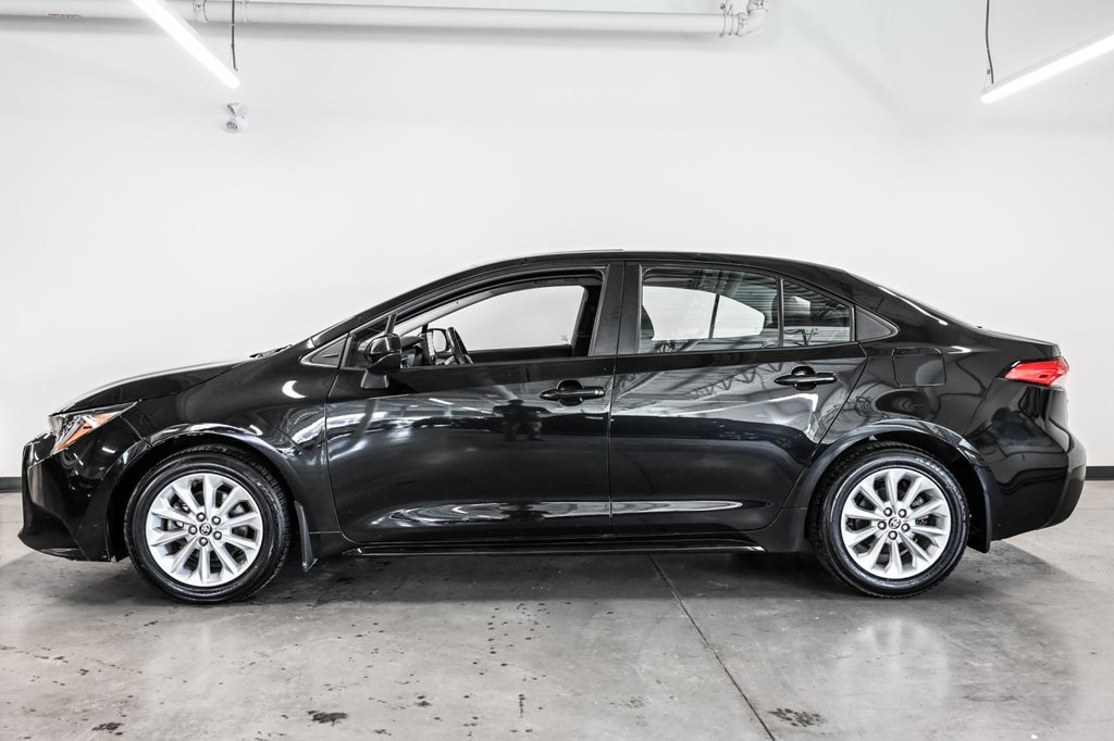 2022 Toyota Corolla LE-3