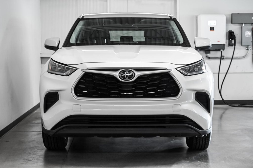 Toyota Highlander LE 2020-1