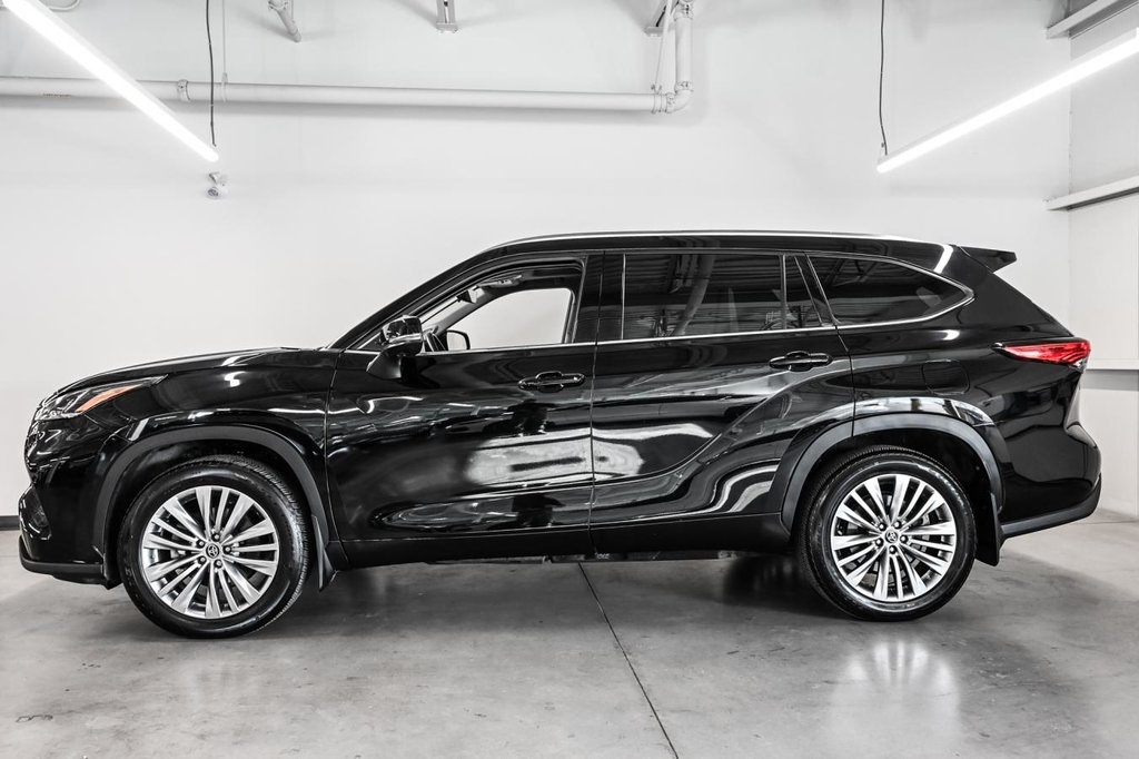 Toyota Highlander Limited 2023-3