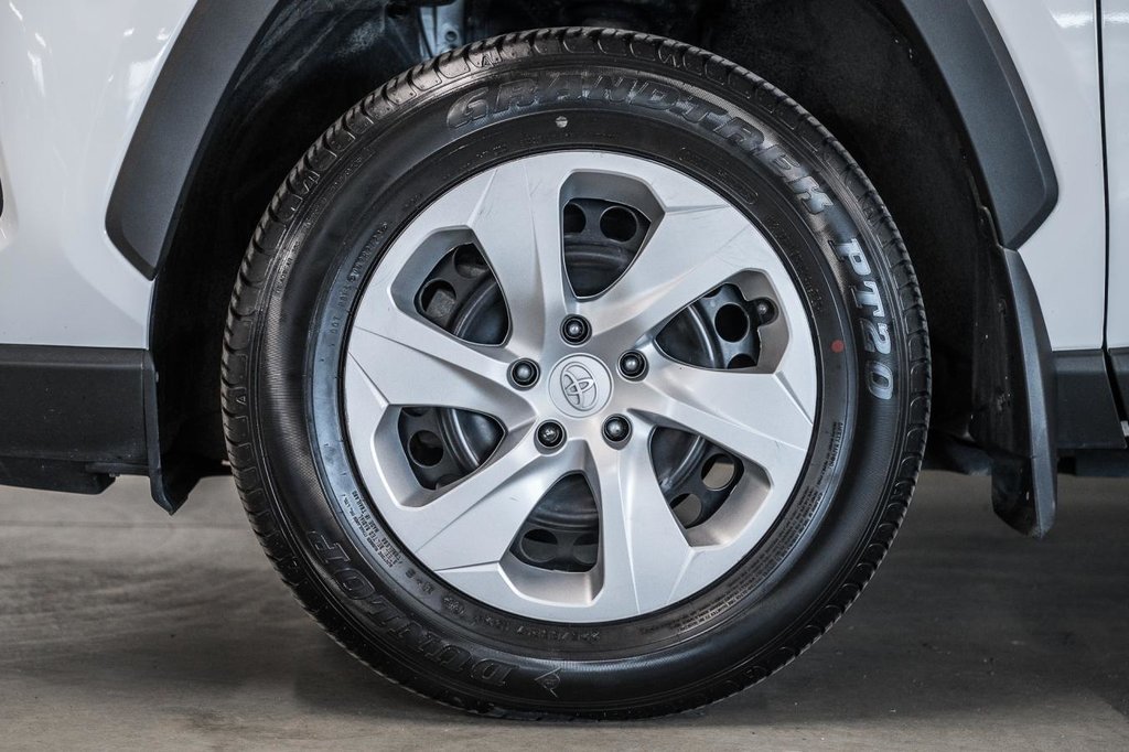 2023 Toyota RAV4 LE-3