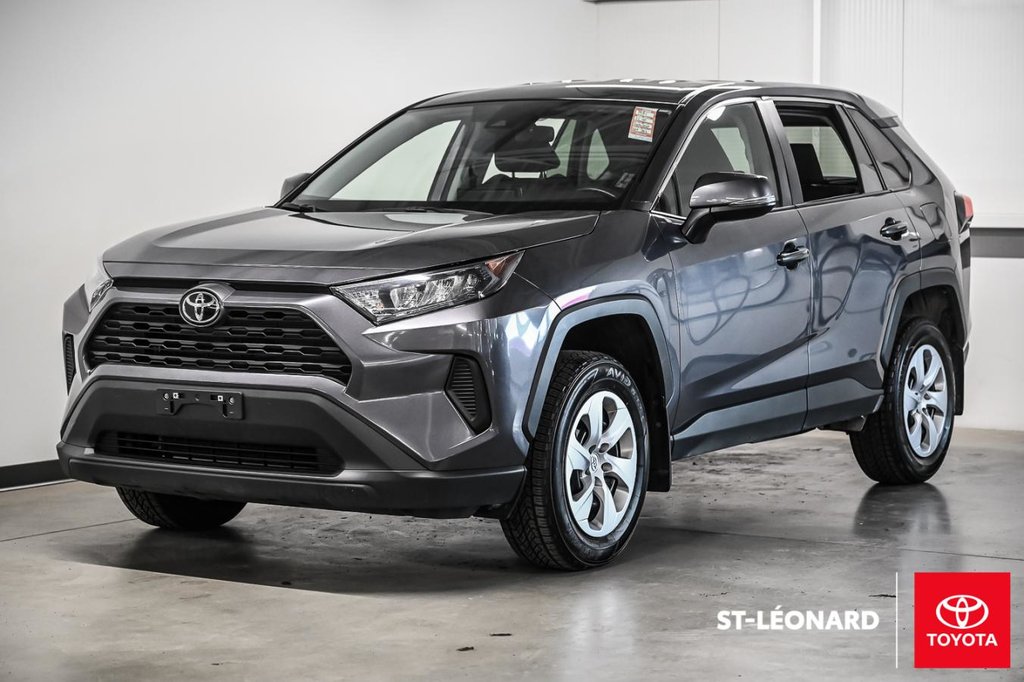 Toyota RAV4 LE 2024-0