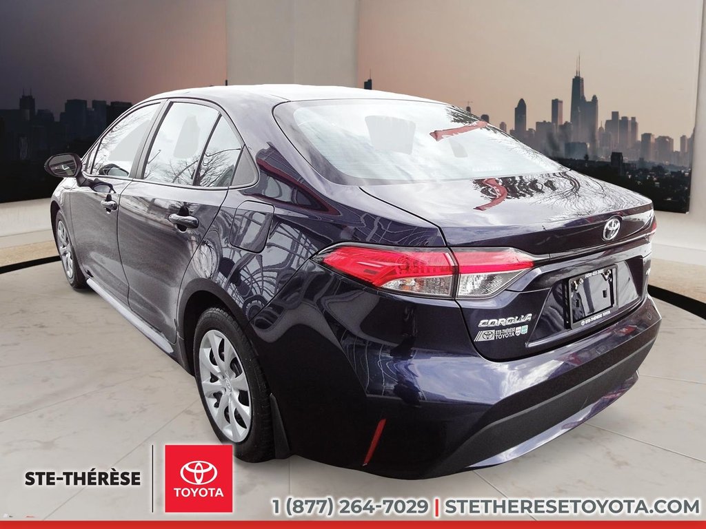 Toyota Corolla LE 2021-4
