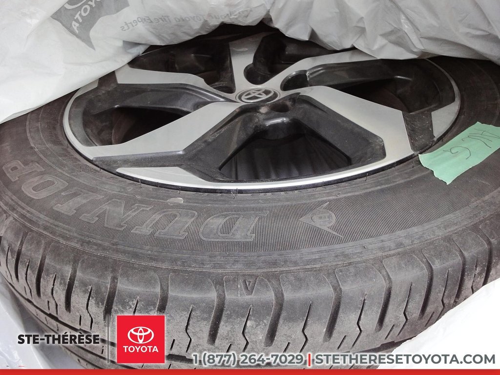 2024 Toyota RAV4 Prime-2