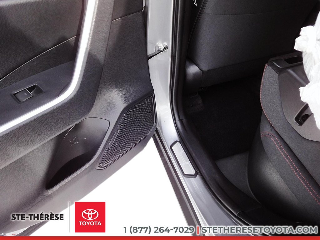 2024 Toyota RAV4 Prime-7