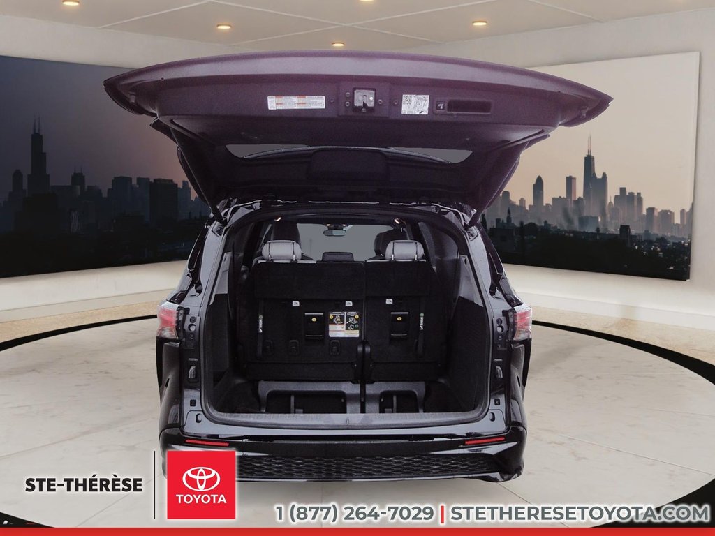 Toyota Sienna XSE AWD HYBRID 2022-5