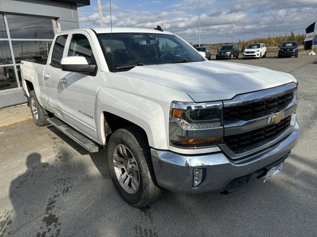 2018  Silverado 1500 LT in Gander, Newfoundland and Labrador - 4 - w1024h768px