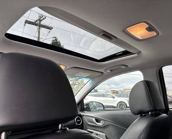 2019 Hyundai Kona Luxury in Gander, Newfoundland and Labrador - 12 - w1024h768px