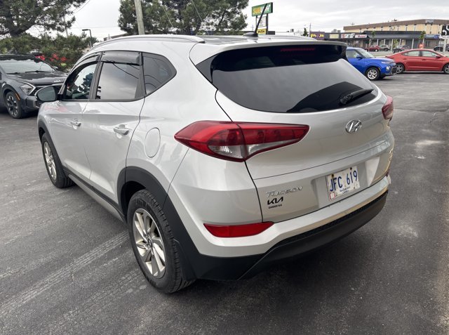 2017 Hyundai Tucson Premium in Gander, Newfoundland and Labrador - 8 - w1024h768px