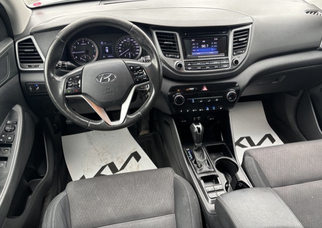 2017 Hyundai Tucson Premium in Gander, Newfoundland and Labrador - 9 - w1024h768px