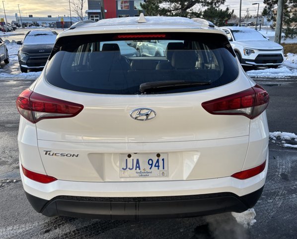 2018 Hyundai Tucson Premium in Gander, Newfoundland and Labrador - 7 - w1024h768px