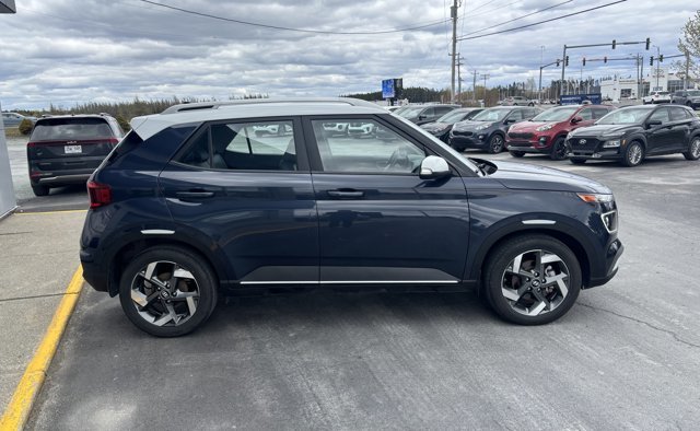 2020 Hyundai Venue Trend w/Urban Pkg/Denim Interior in Gander, Newfoundland and Labrador - 5 - w1024h768px