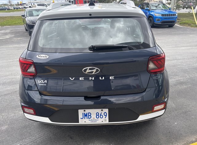 2020 Hyundai Venue Trend w/Urban Pkg/Denim Interior in Gander, Newfoundland and Labrador - 7 - w1024h768px