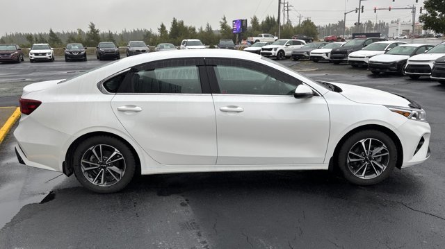 2023 Kia Forte EX in Gander, Newfoundland and Labrador - 5 - w1024h768px