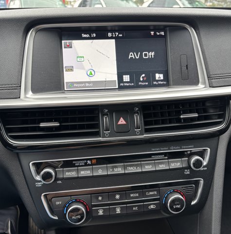 2019 Kia Optima SXL Turbo in Gander, Newfoundland and Labrador - 15 - w1024h768px