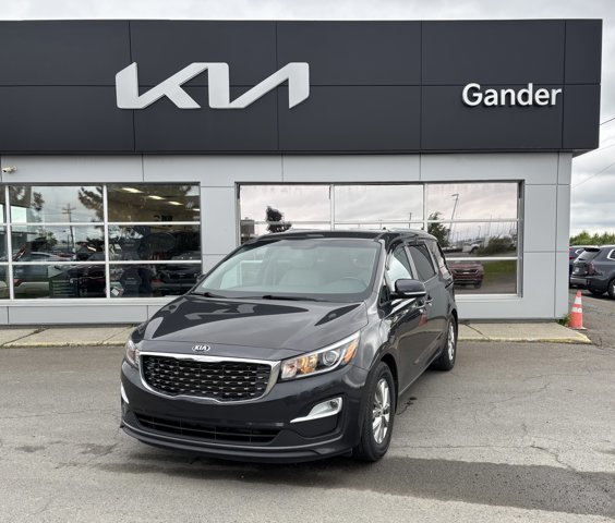 2020 Kia Sedona LX+ in Gander, Newfoundland and Labrador - 1 - w1024h768px